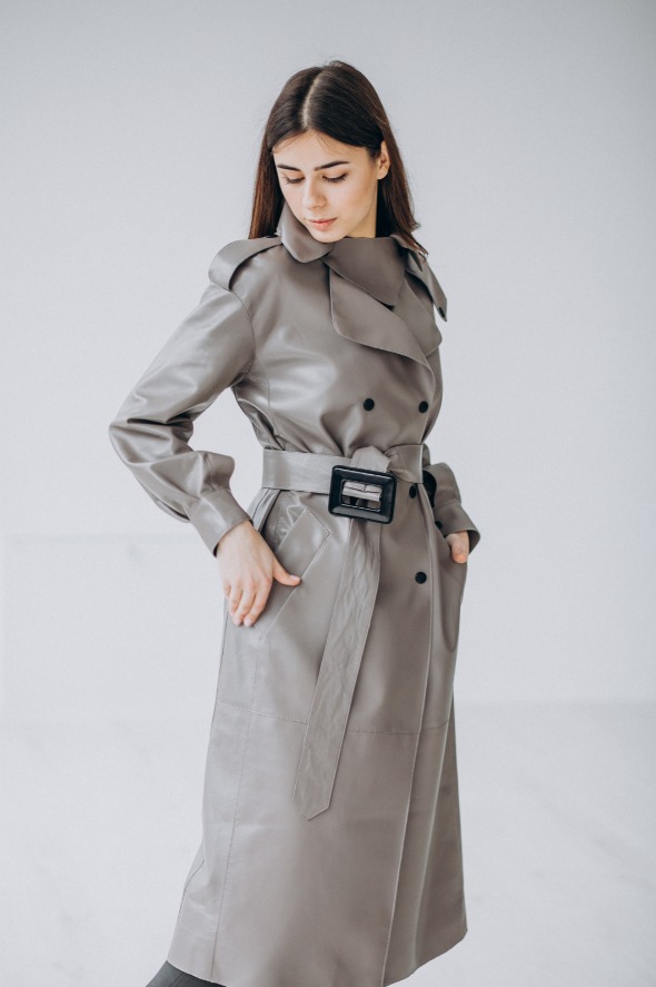 woman model wearing long gray coat