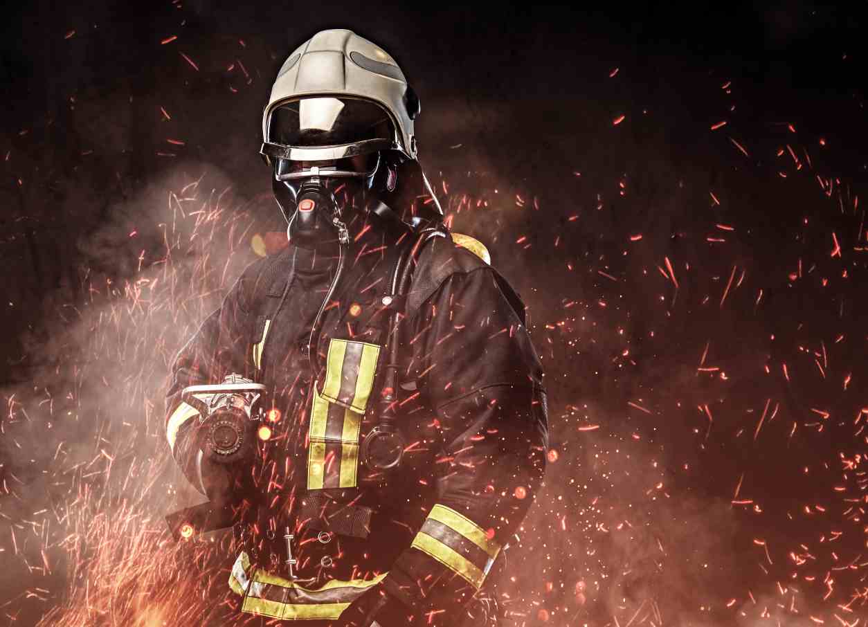 What Are the Applications of Fire-Resistant Fabric in Protective Outerwear?