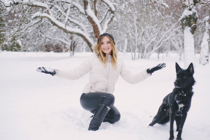 Waterproof vs Water-Resistant Puffer Jacket Fabric What Is the Difference